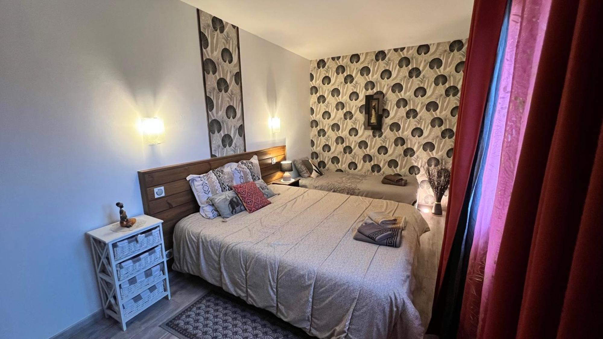 Chambres D'Hotes Le Saint Victor - Provence, Vaucluse ペルヌ・レ・フォンテーヌ エクステリア 写真